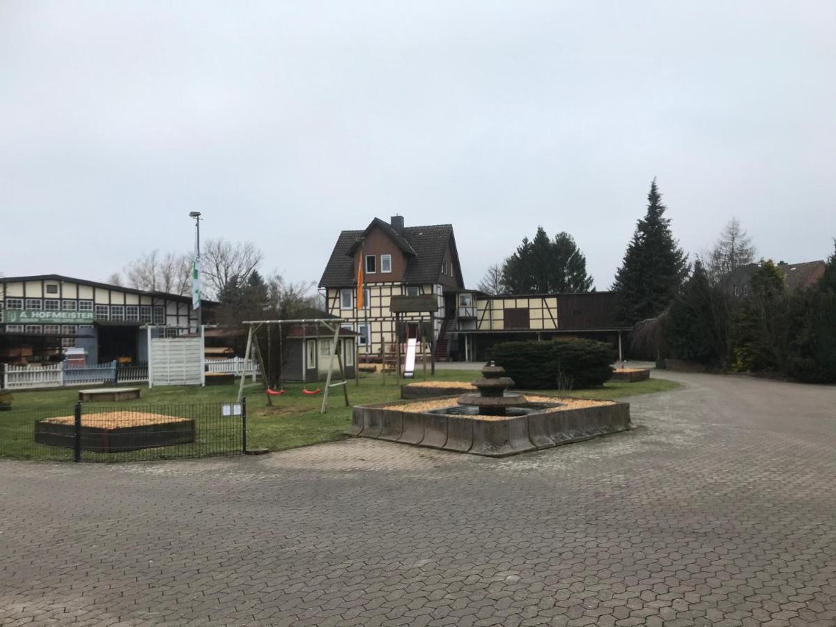 Turmwohnung Im 2 Obergeschoss Deensen Exterior foto